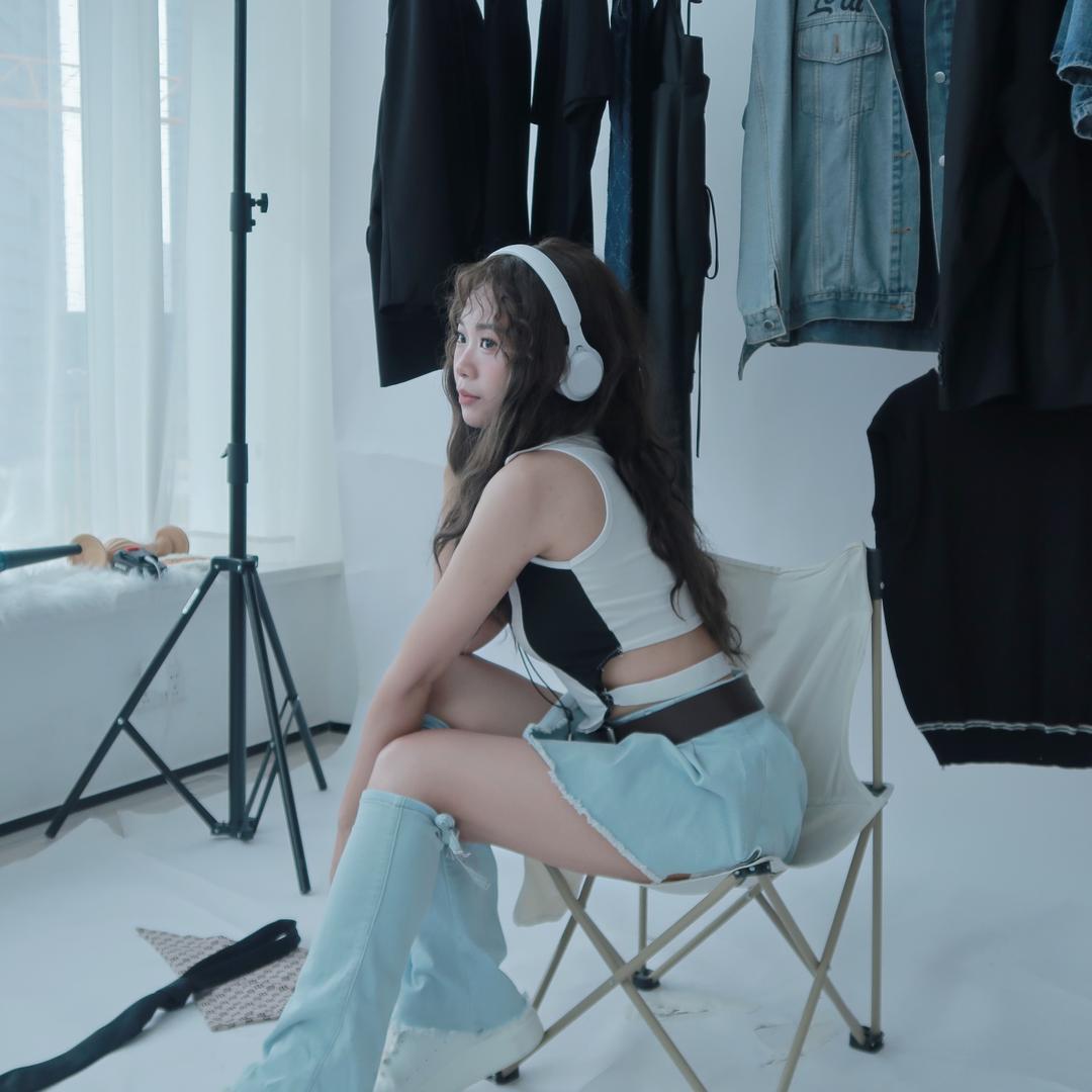 小方包很贪玩