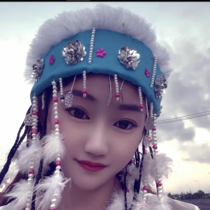 小嘿妞
