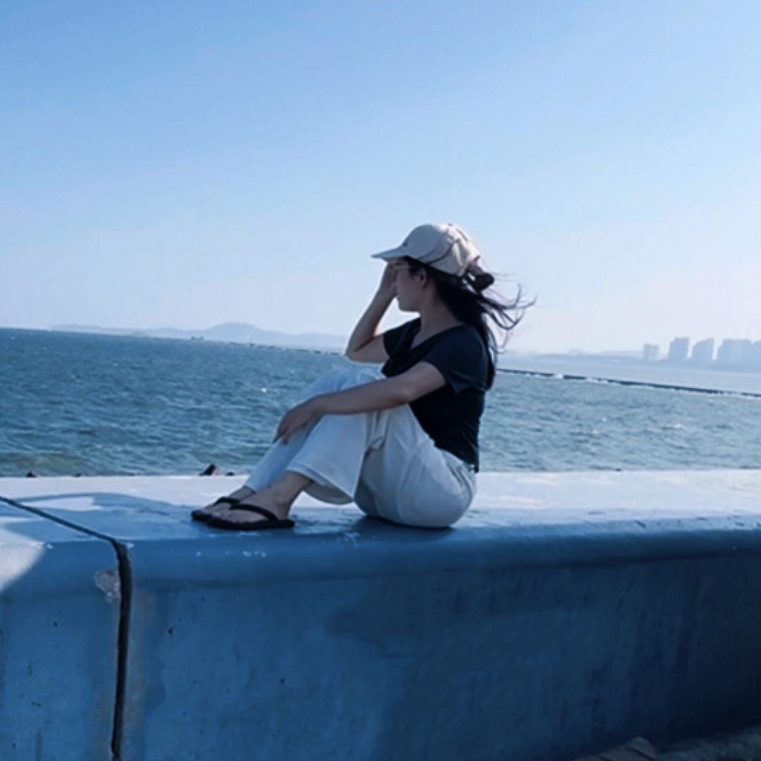 小宁子很爱吃