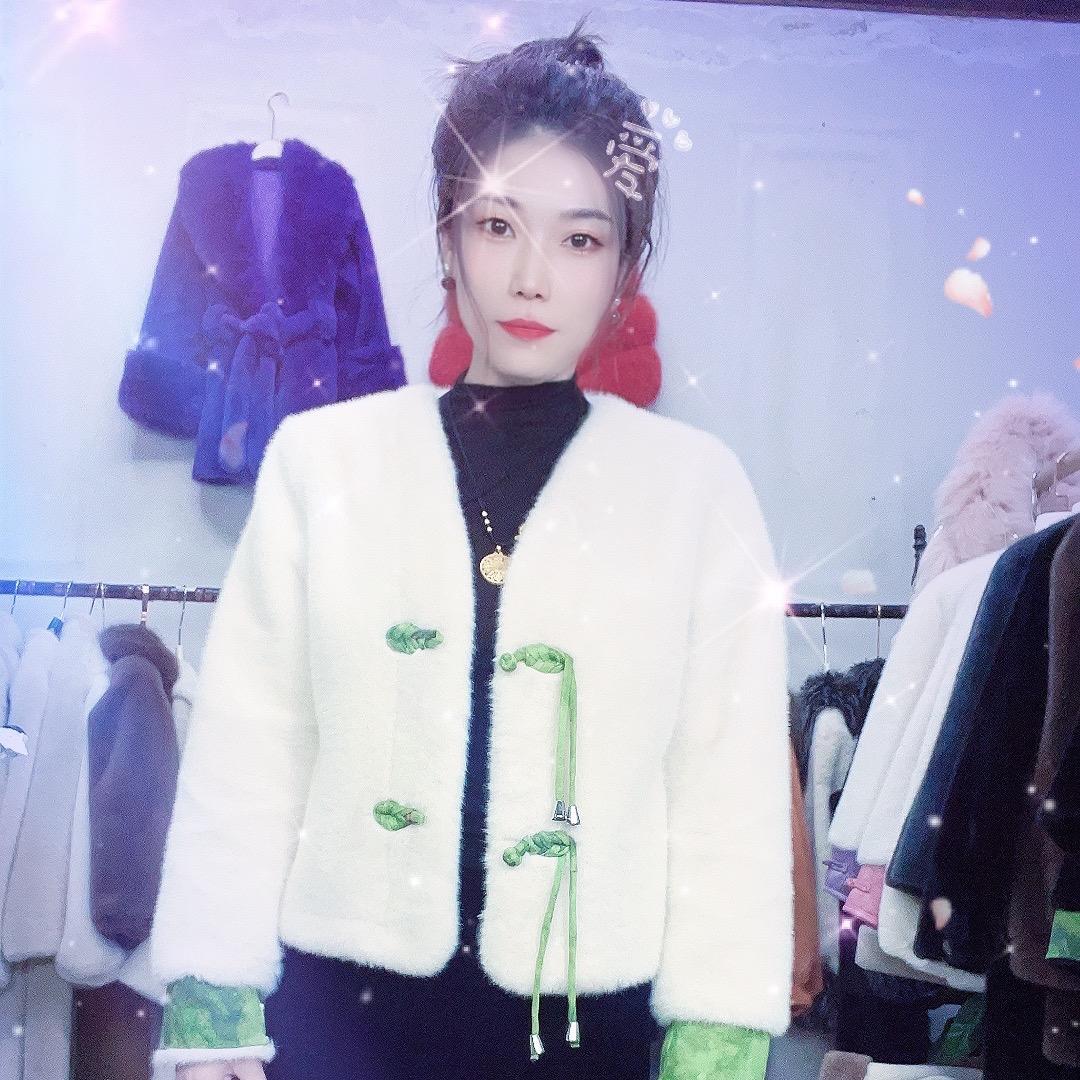 洛瑶服装服饰