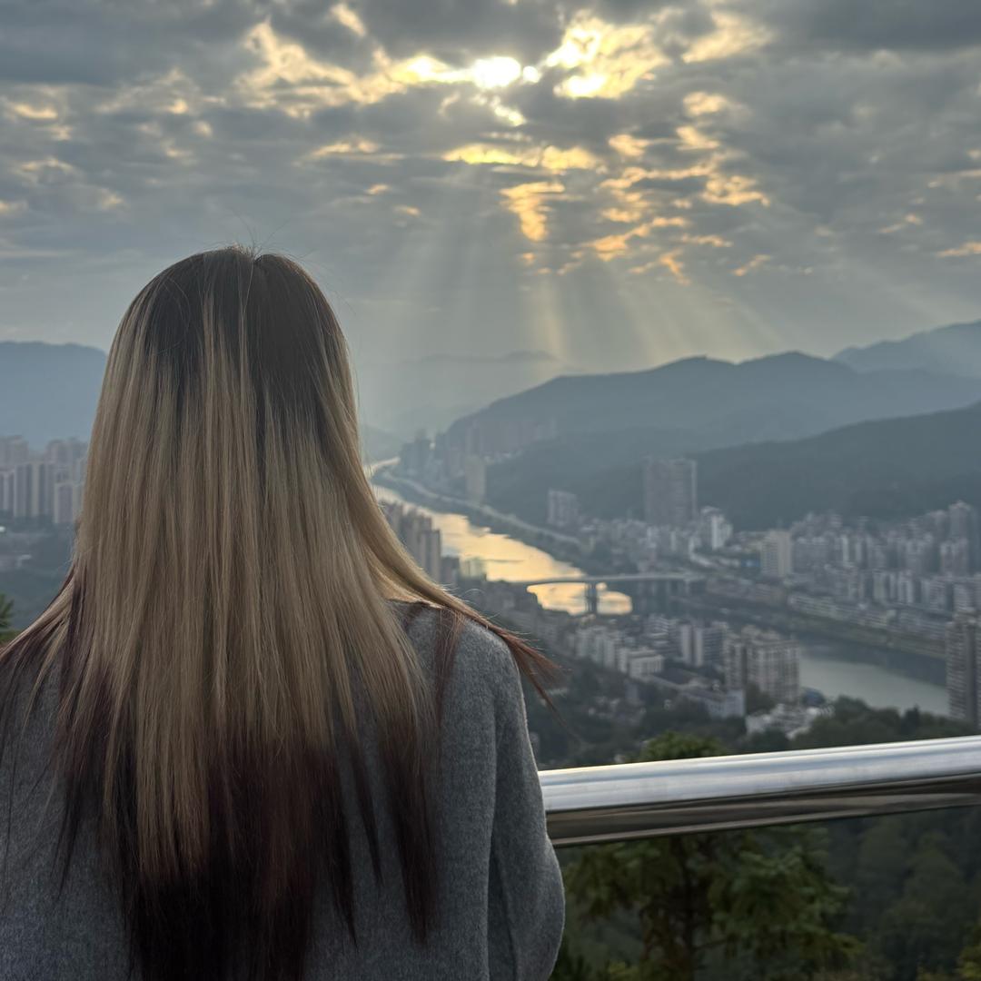 小郭没睡醒