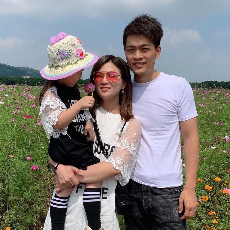 小木子外贸服装沙龙