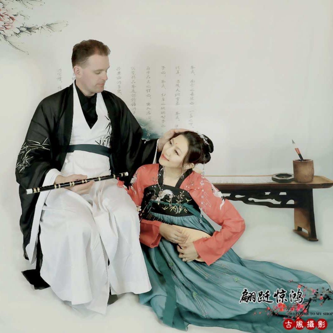 一别经年
