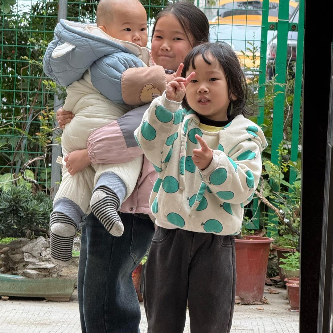 三个萌宝宝