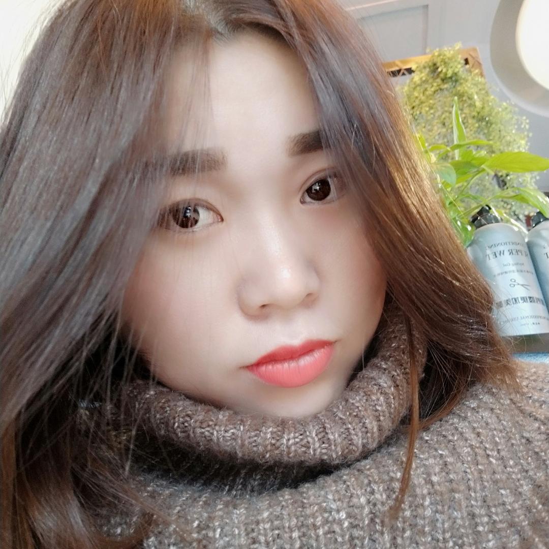 合家欢乐，小妮子
