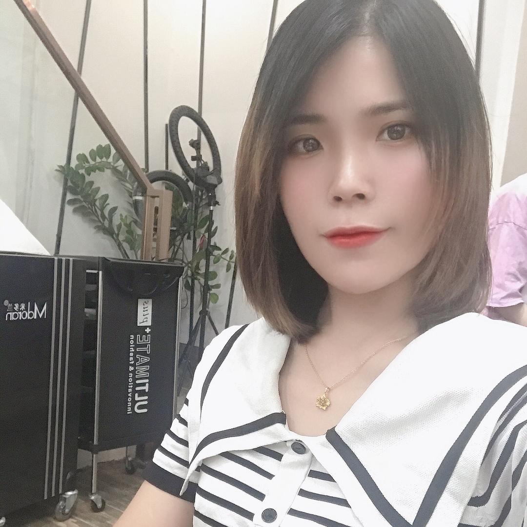 @妍冰