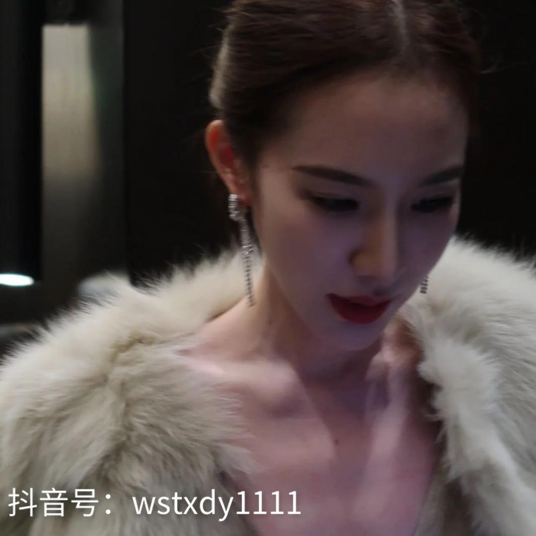 小姐姐👑
