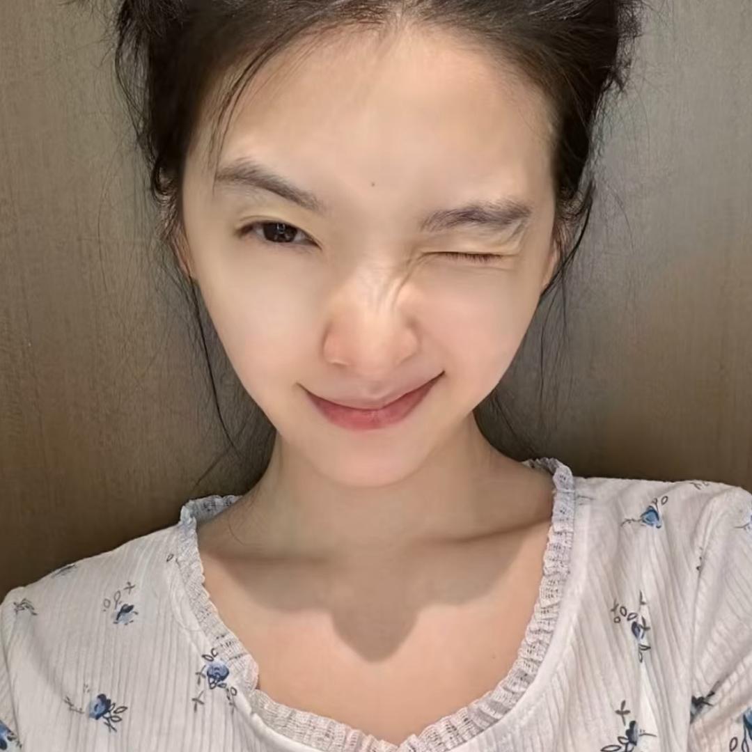 天空很晴我的意思是别来烦我