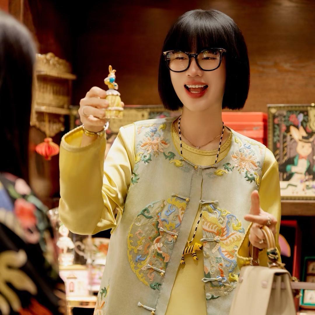 宫小妍～轻奢高定