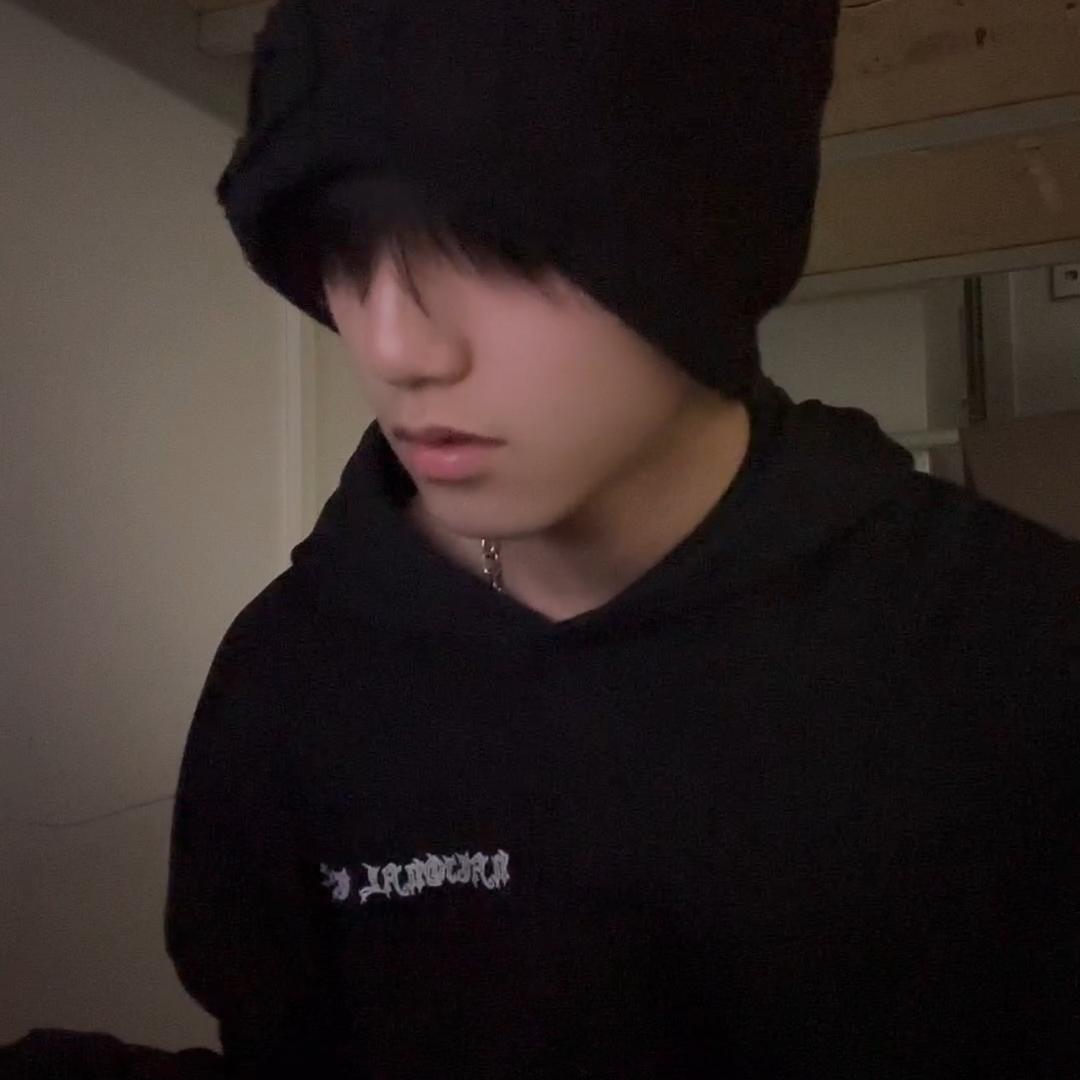 朱成航_PiKi