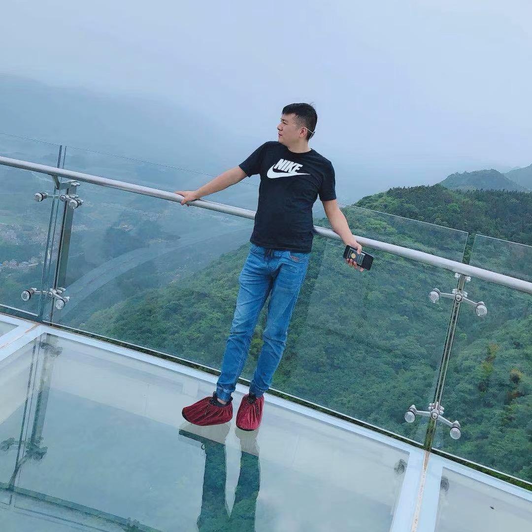 逍肴牛肉哥
