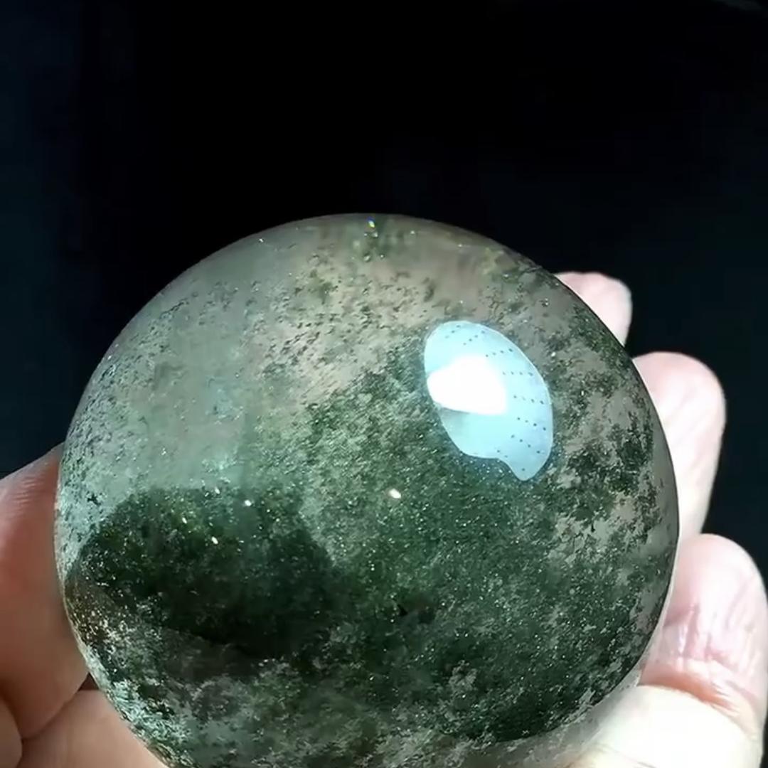 晶慕淼