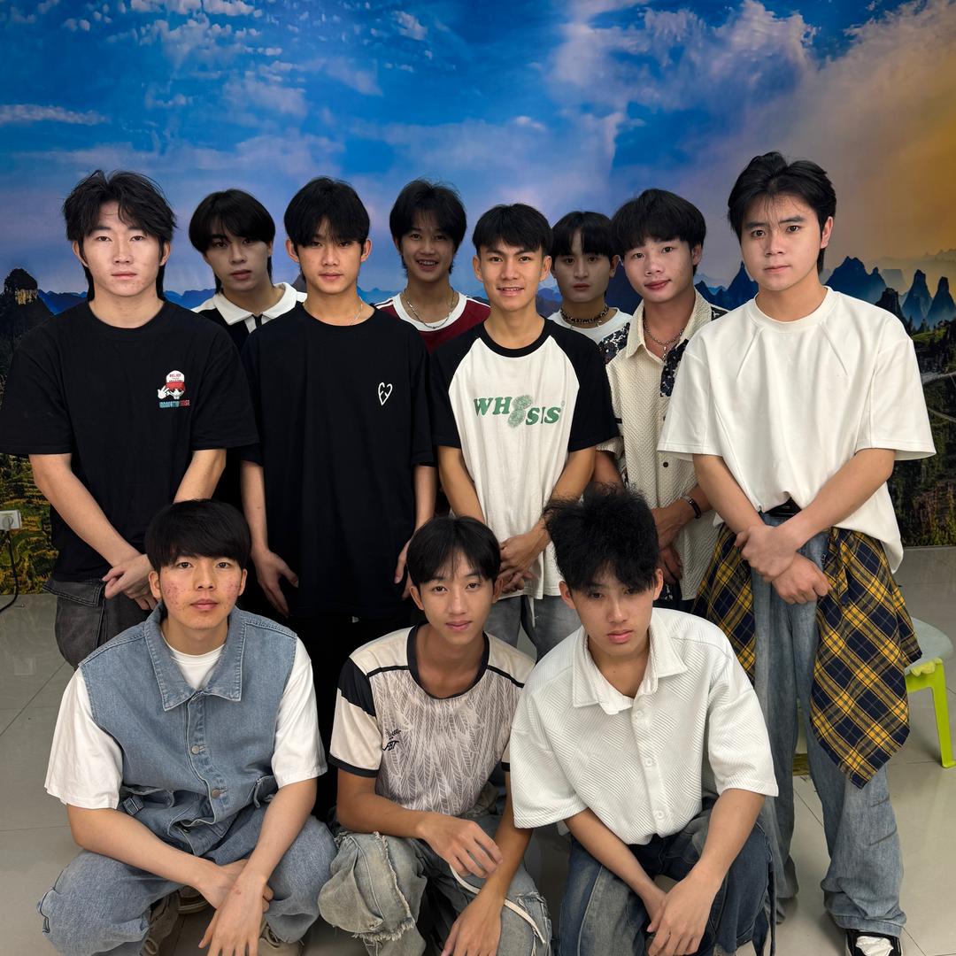 大山里来的少年