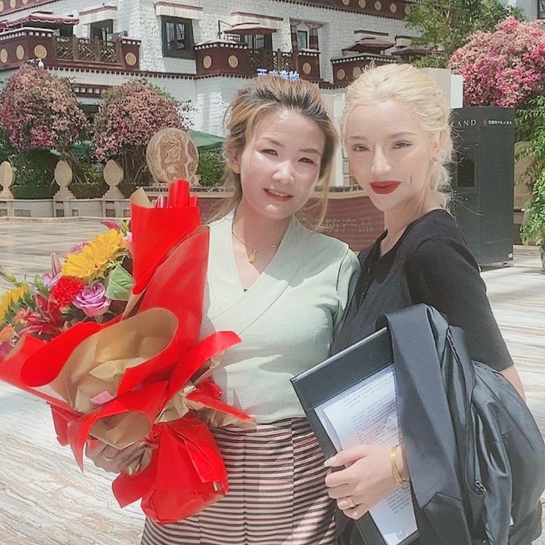 妞妞玛姬彩妆柳梧一级总代仁增