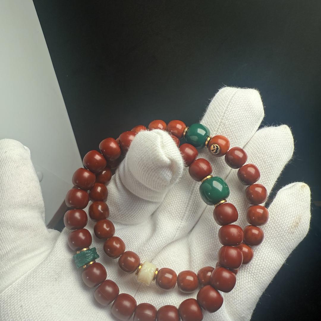 利与琼雪巴琉璃文玩配饰工厂店