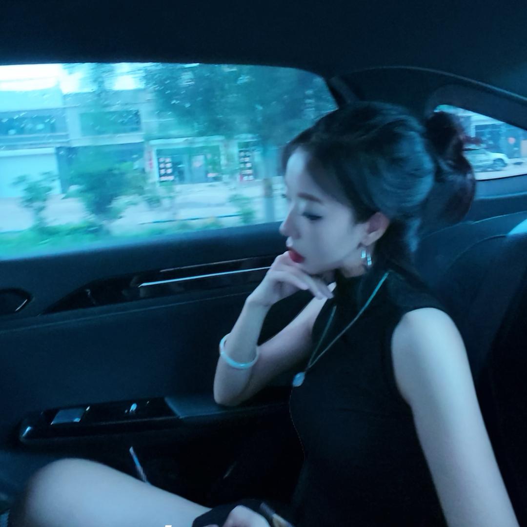 含的臭美日记