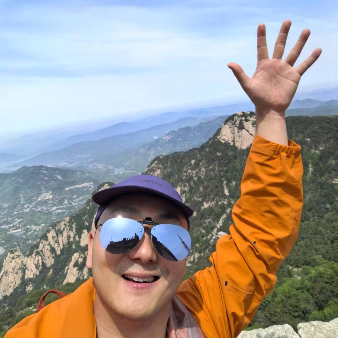 ⛰️岱岳红昱🔥