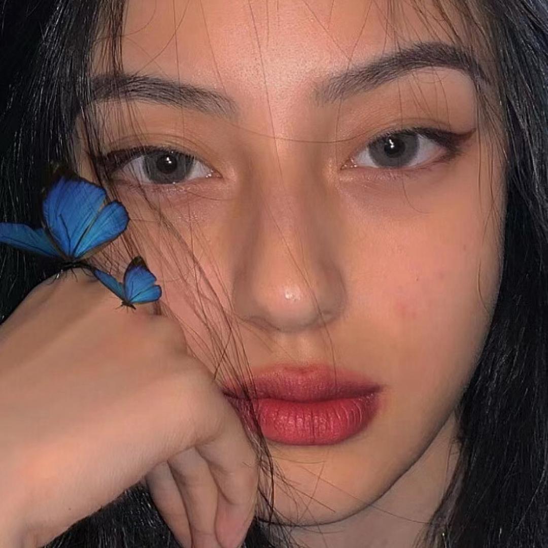 🦋-
