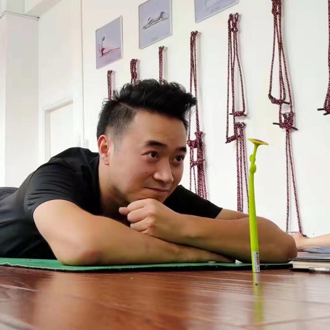 杰森 刘