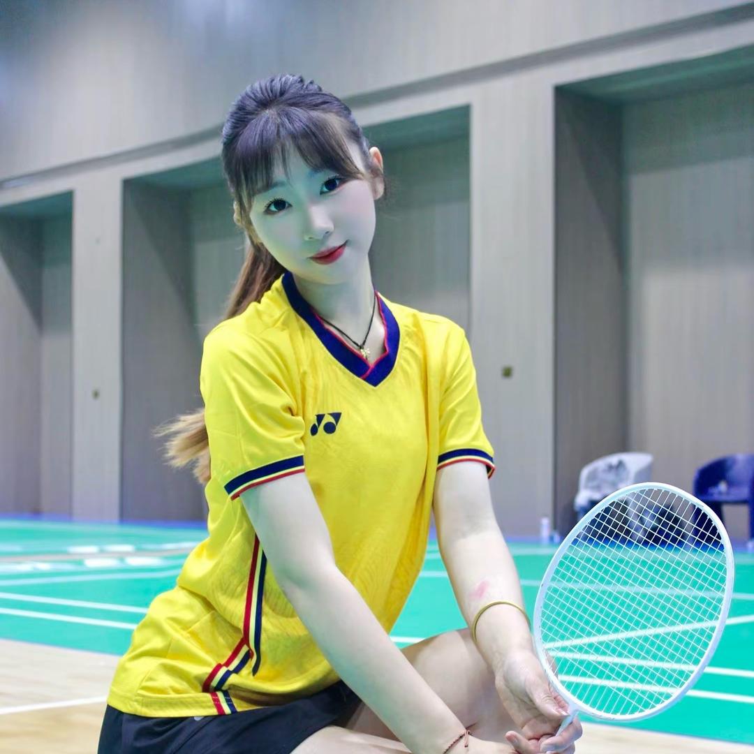 金秀伊🏸️