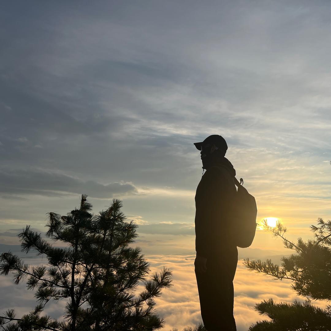 黑米糕🏕️🏸🏃🏻