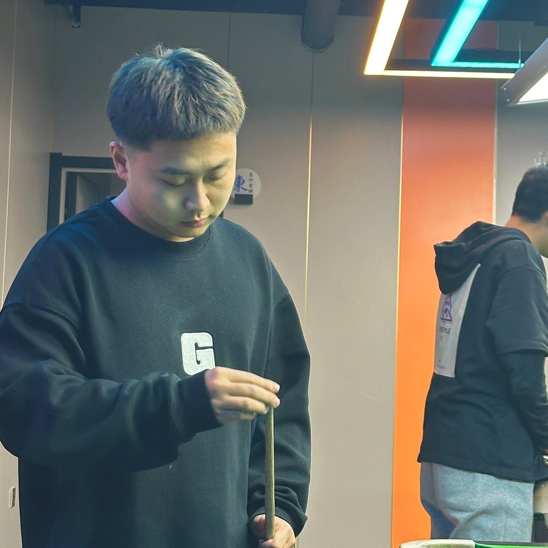 卖杆的阿亮