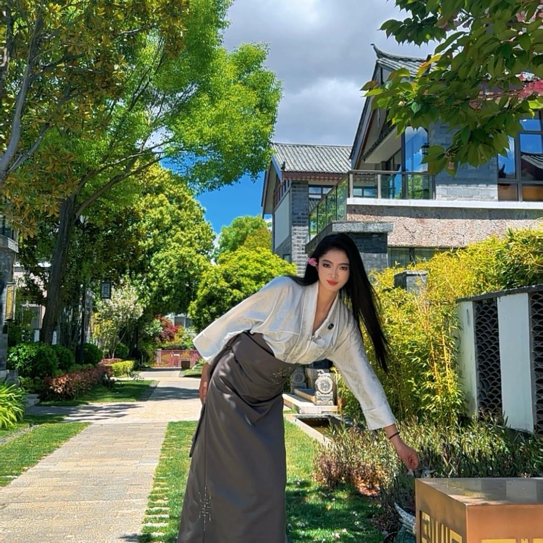 辣子卓玛