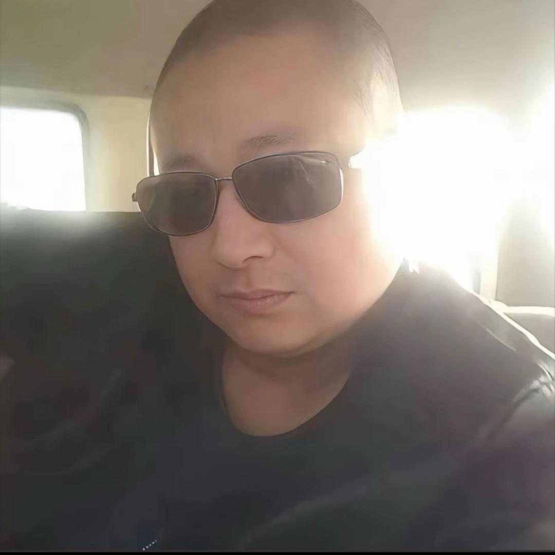 心如止水（蔚蓝营业厅经理）
