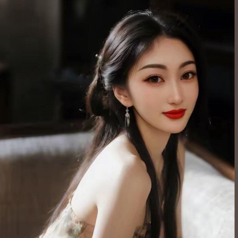 A简约精品女装