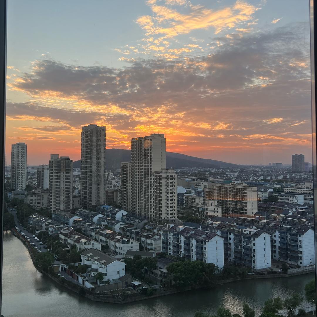 &哈哈秋