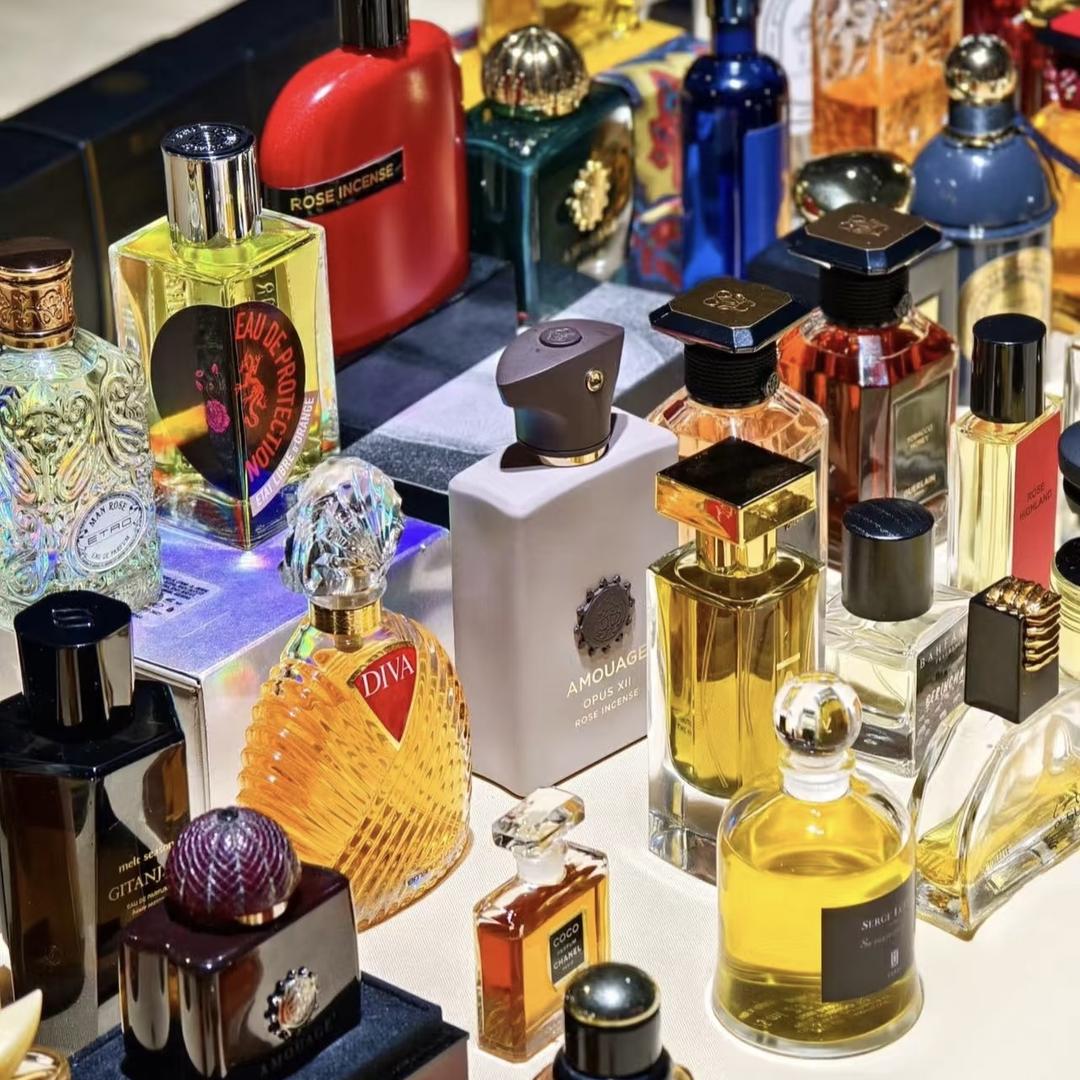 香水的次元时代