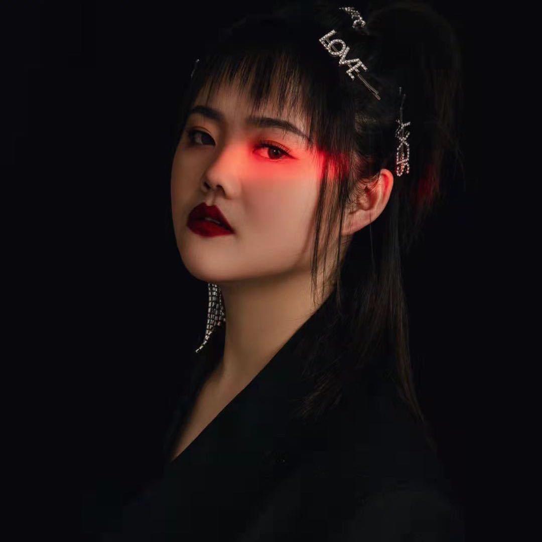 柯柯不想化妆😐