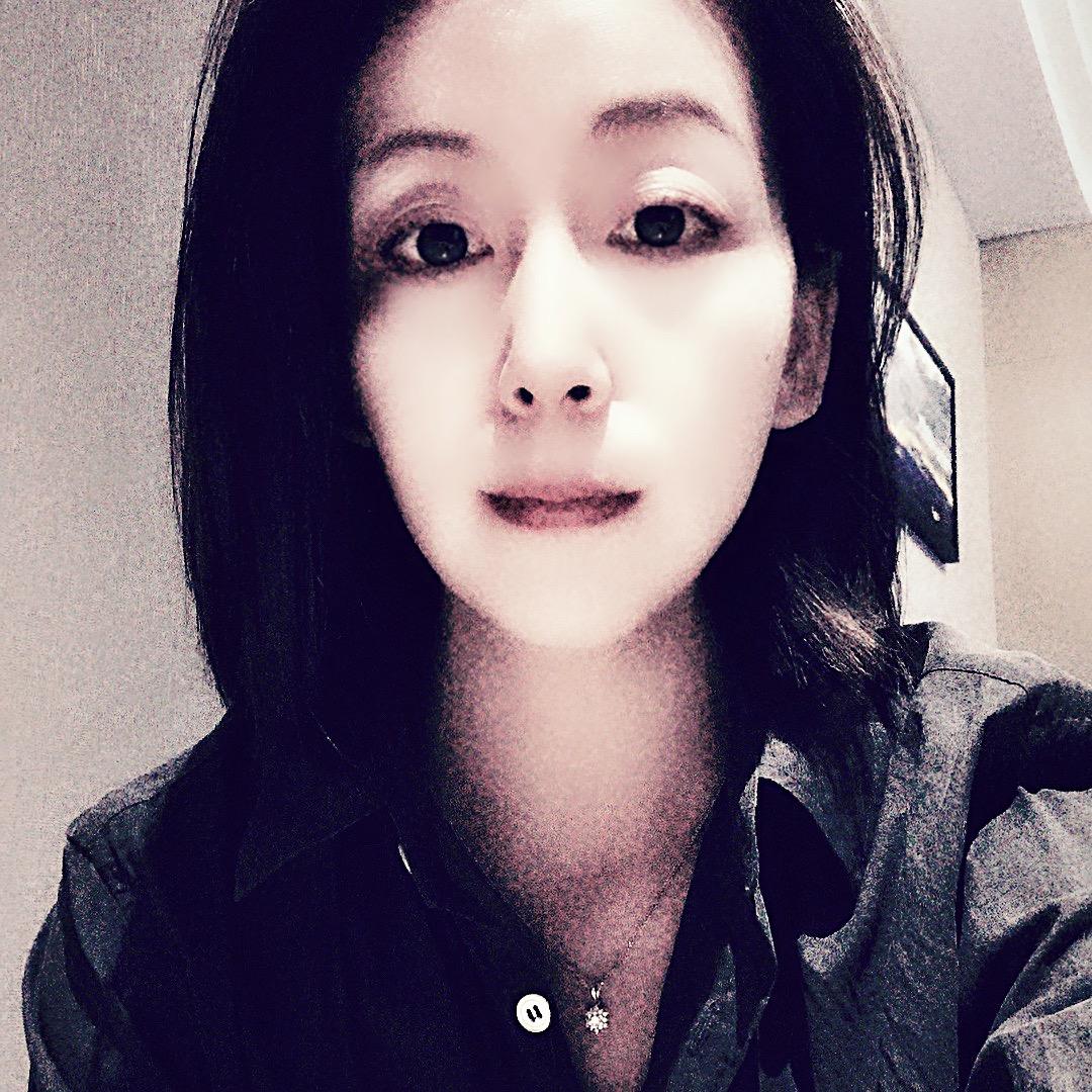 Lotus vogue 【千荷】欧韩女装