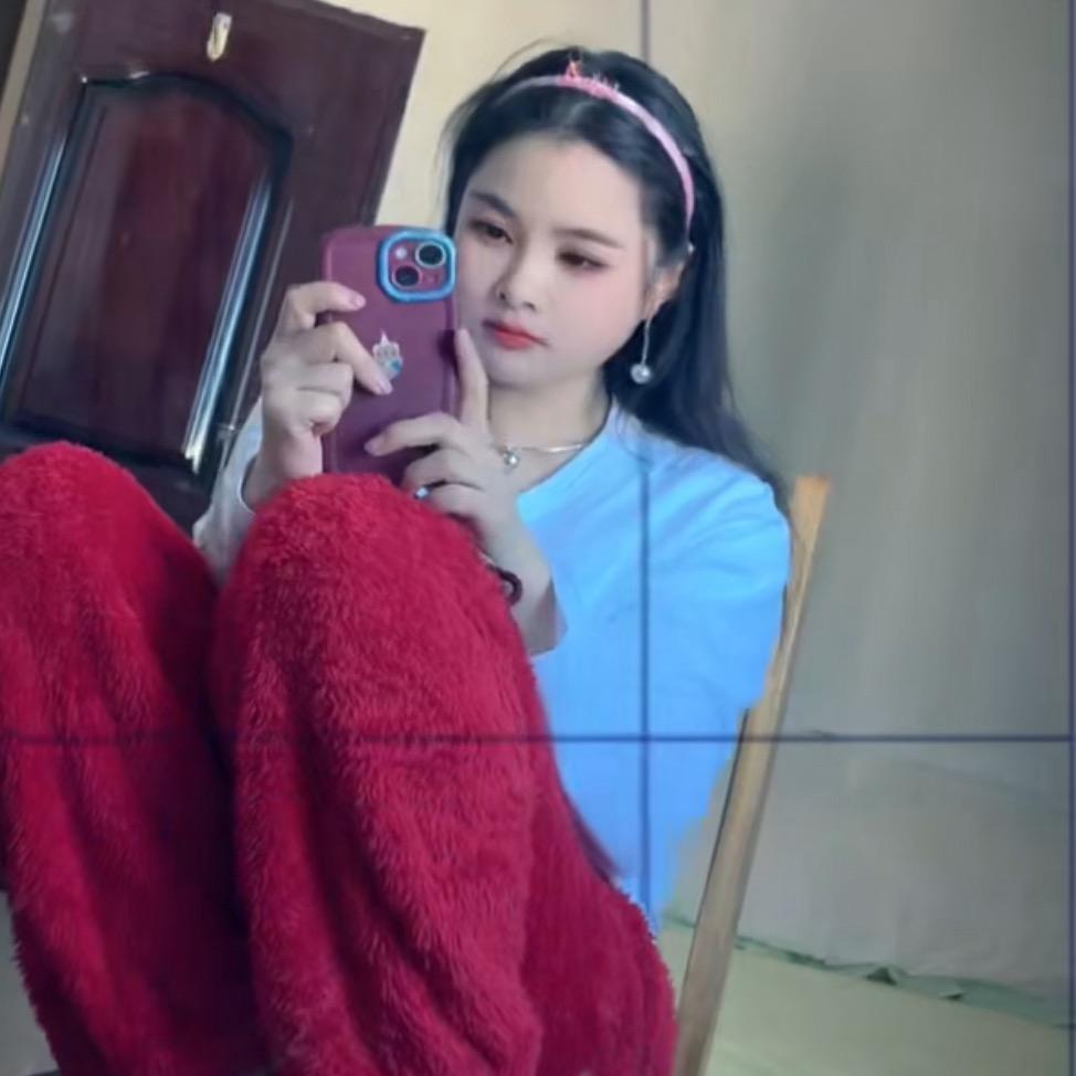 泰荷悠悠在线……