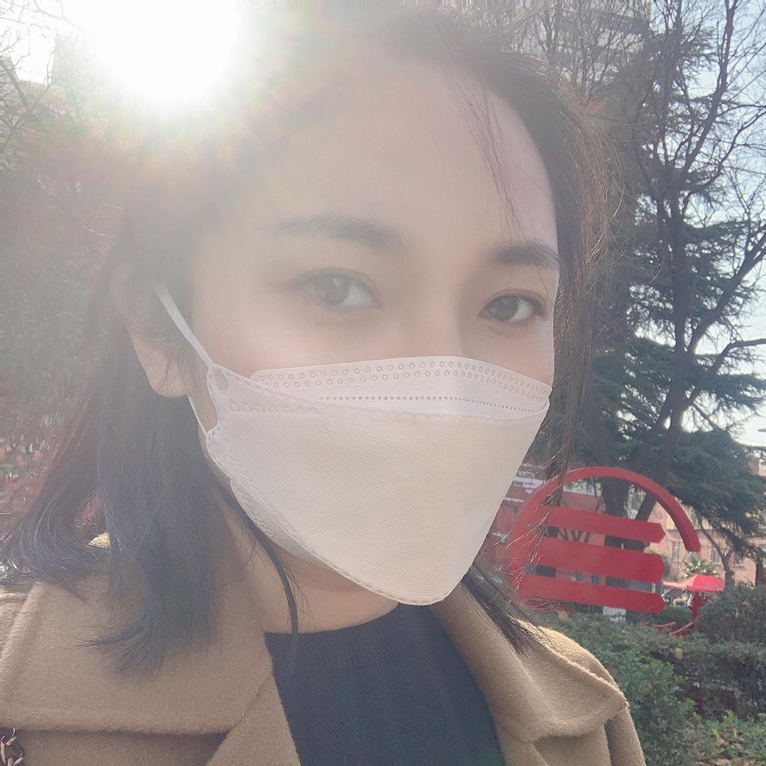 张🉐️美