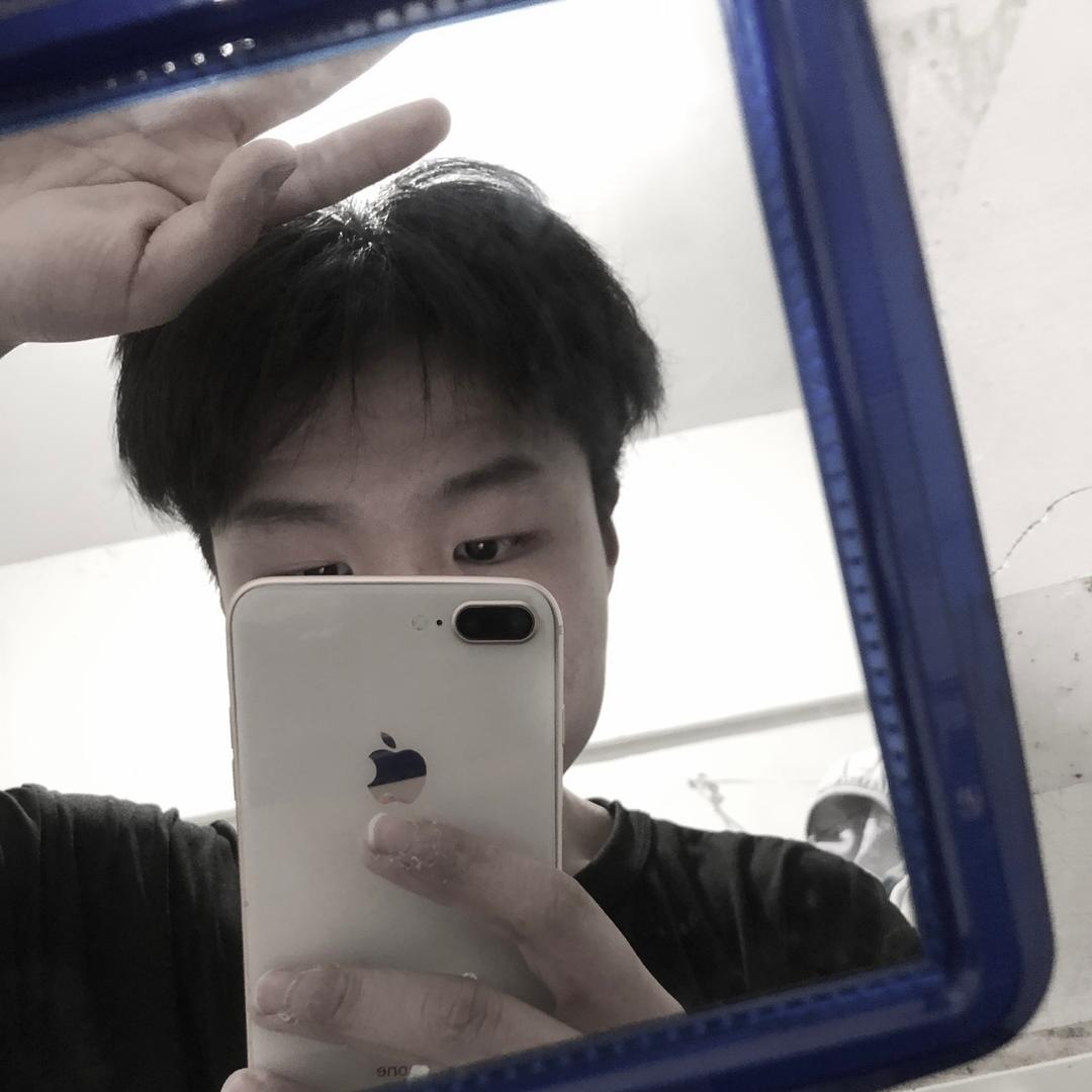 城的花开了该熬的也都熬过来了别不开心