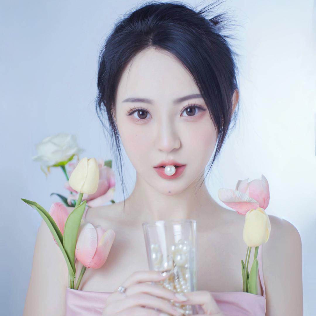 萌加蹦蹦吖