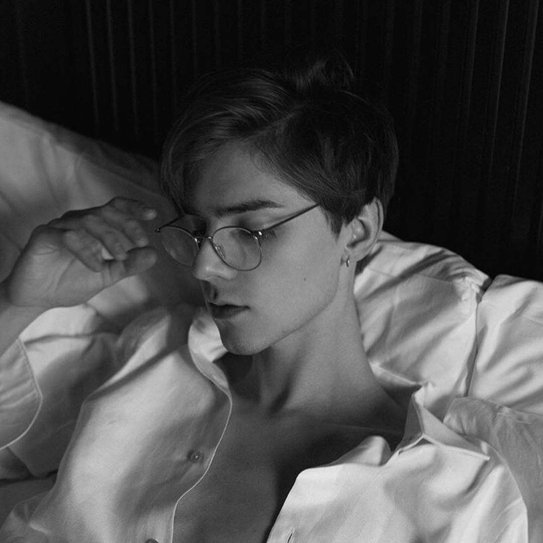 ゞ灬壊侽朲╰→