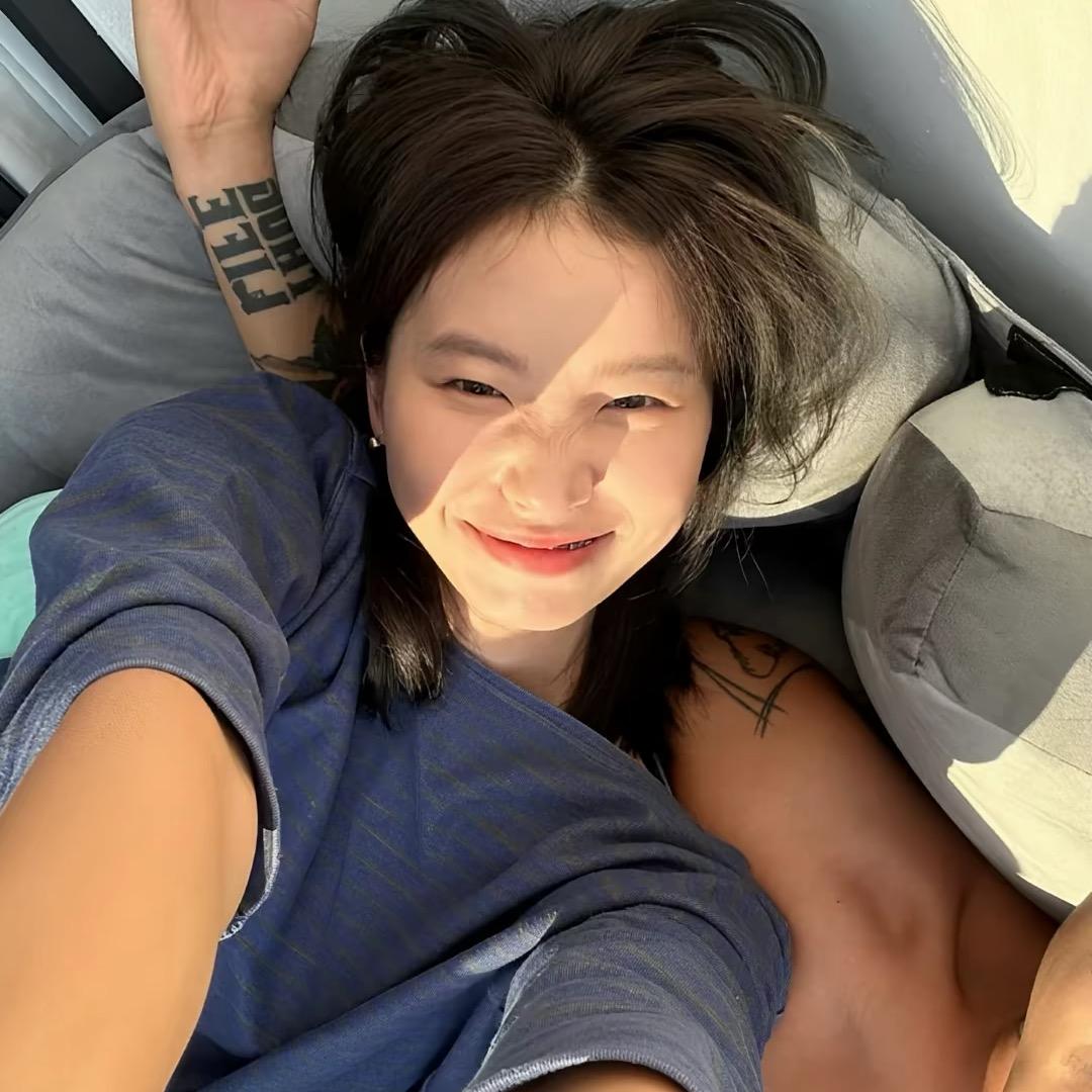卖女孩的小火柴