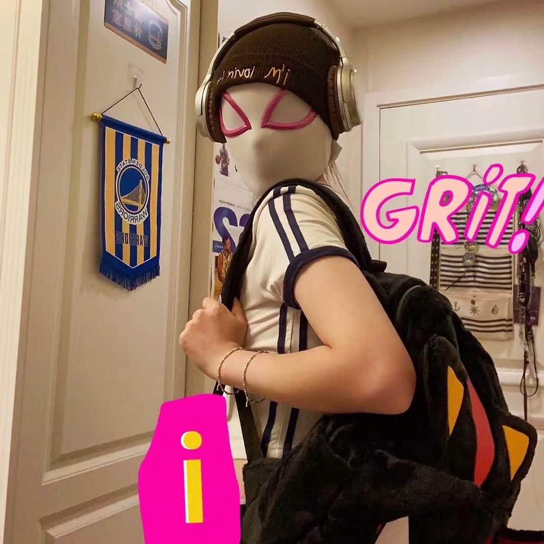 怜．