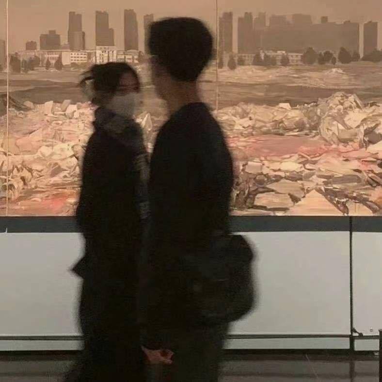 春缘故.