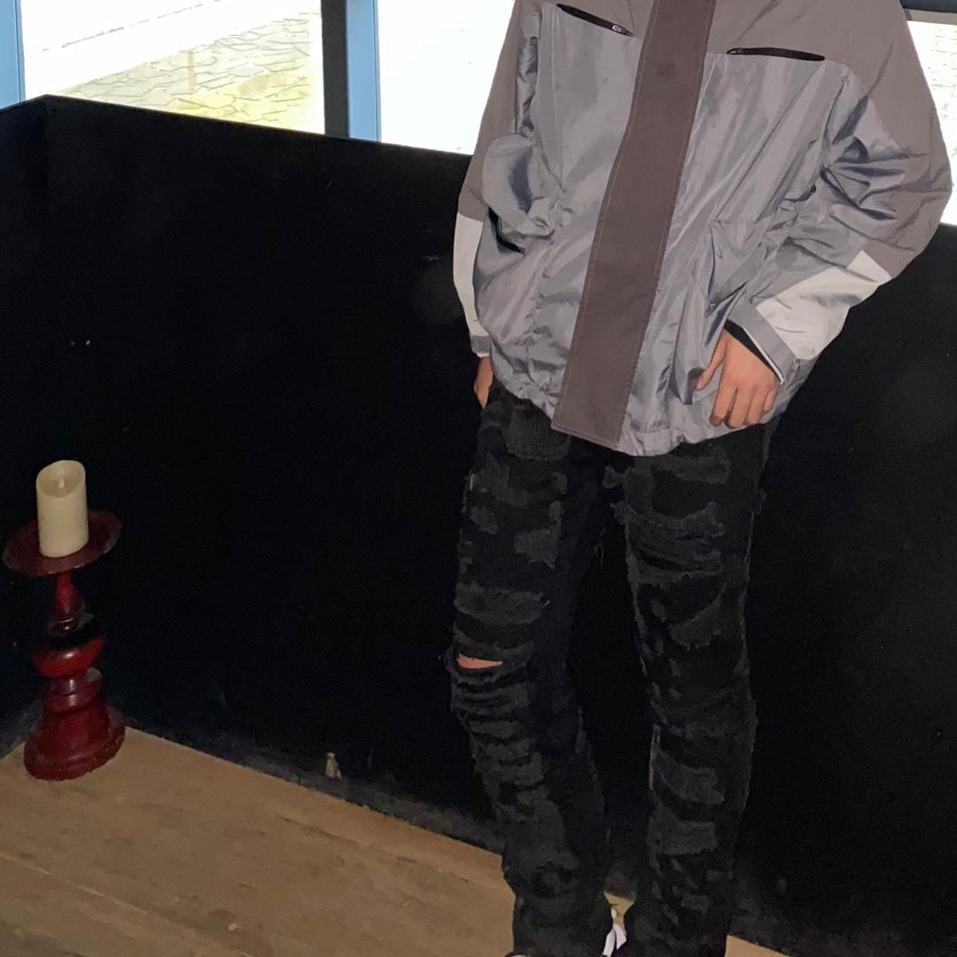 D1