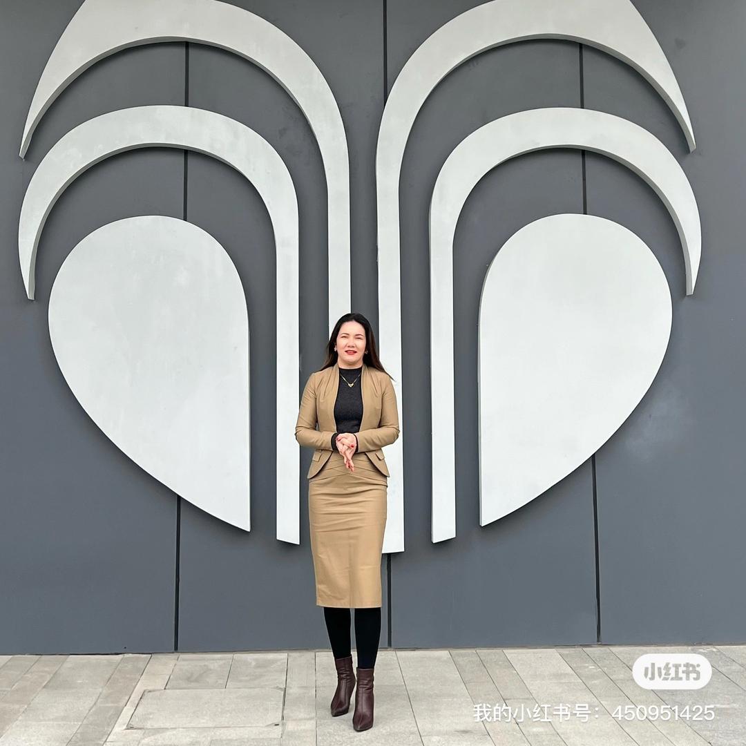 古丽巴努尔·吐尔洪