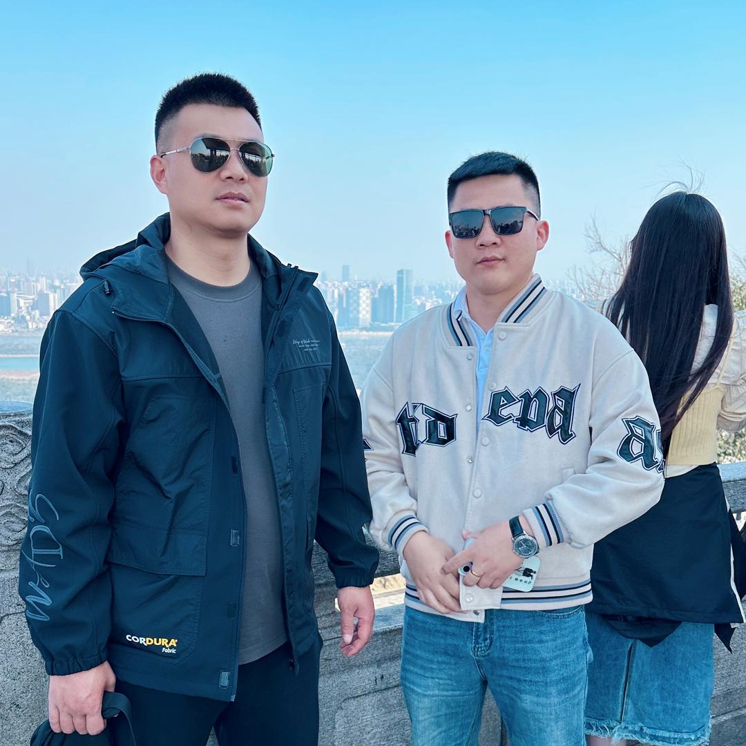 嗨力冉模型