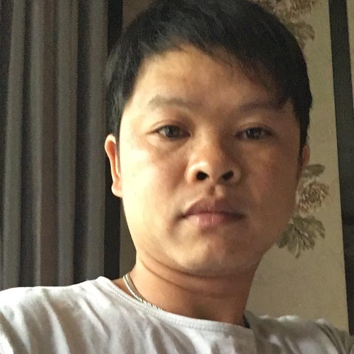 灵少