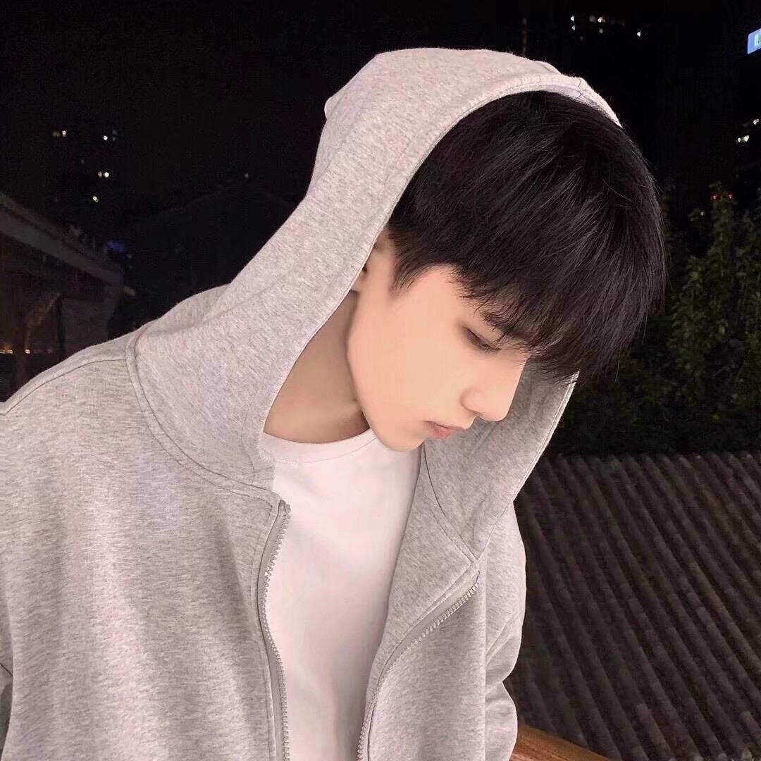 🍁