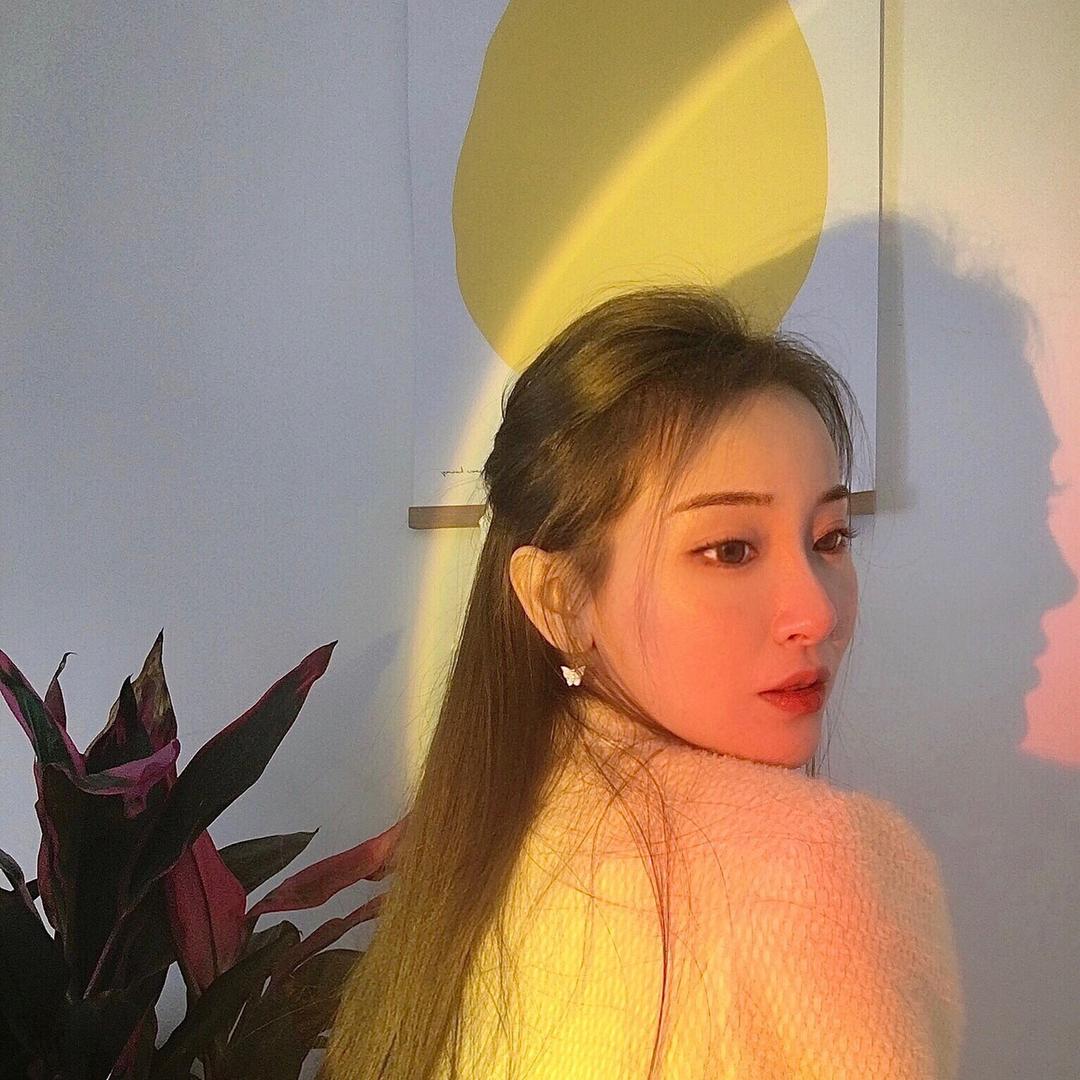芊芊.