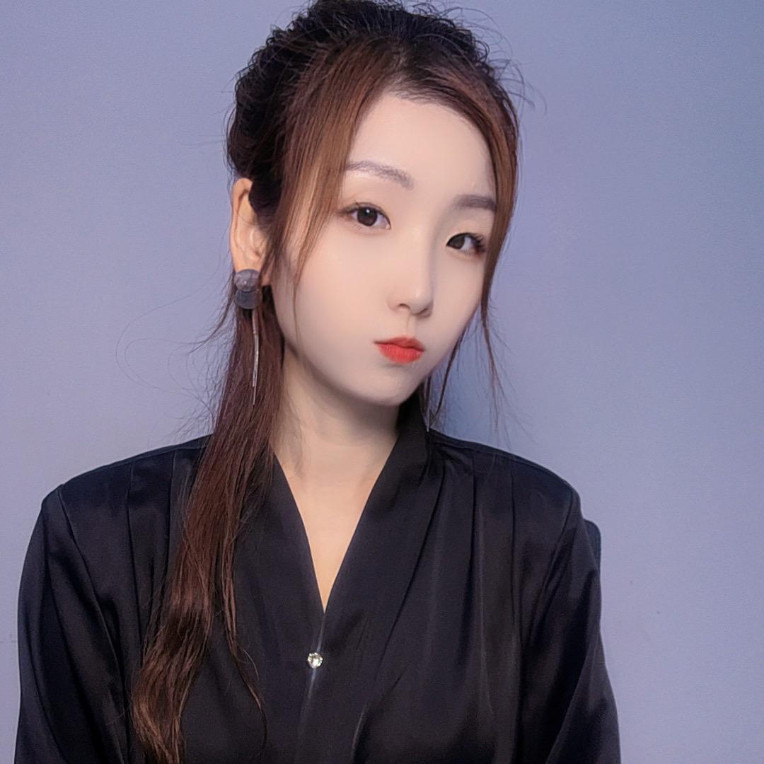 阳阳。