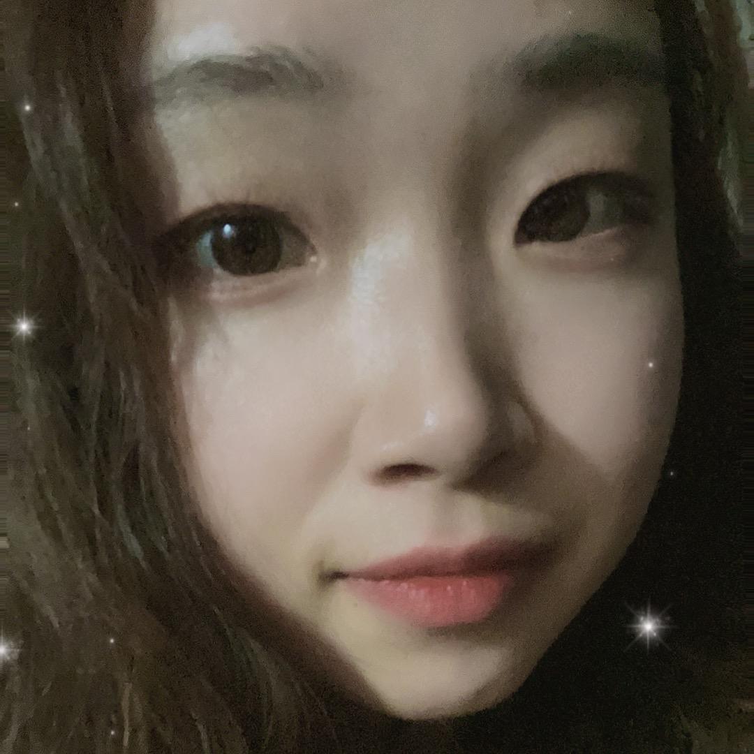 莫莫