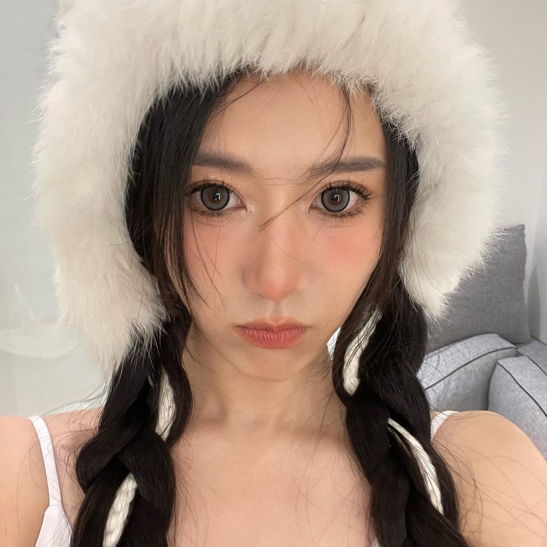 薇 薇